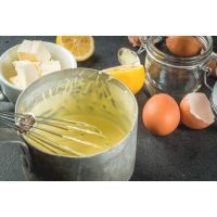 Saucenkochkurs Berlin – Hollandaise anrühren