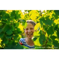 Weinwanderung online mit Essen Winzerin