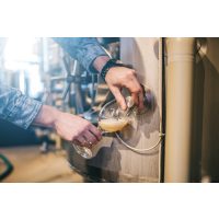 Braukurs Landshut – Probe entnehmen