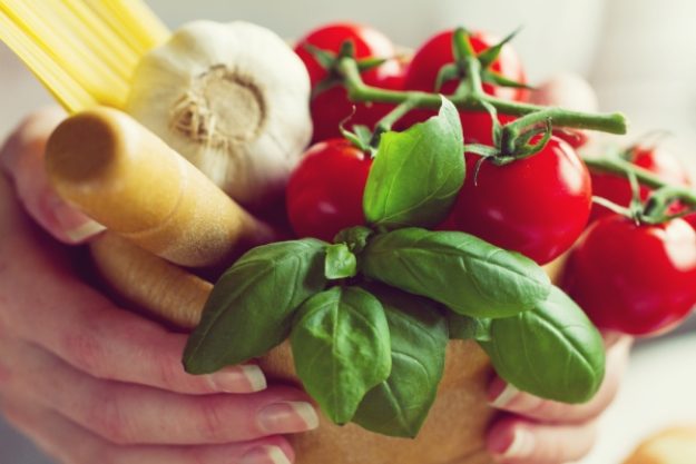 Kochkurs-Gutschein – Tomaten, Basilikum, Knoblauch und Spaghetti