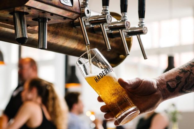 Brauereiführung München – Bier zapfen