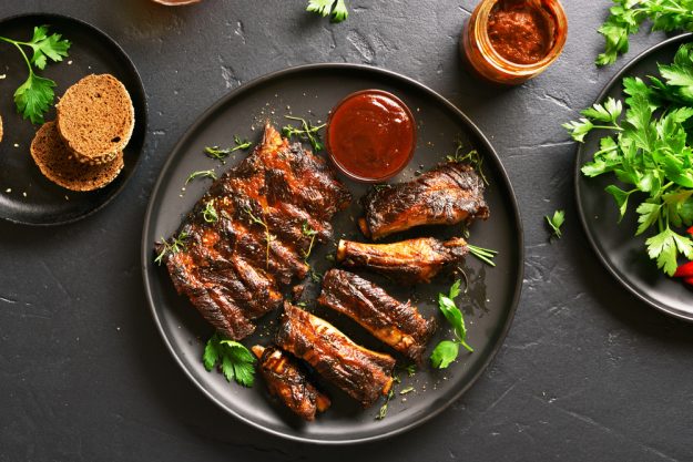 Grillkurs München – Spareribs mit Sauce