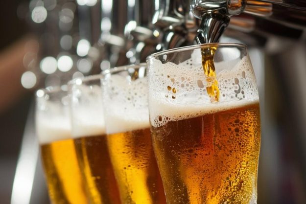 Kulinarische Stadtführung München – Bier einschenken