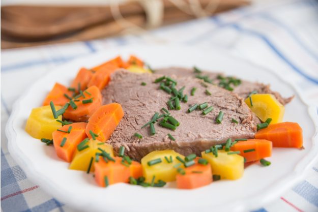 Österreich-Kochkurs München –  Tafelspitz mit Wurzelgemüse