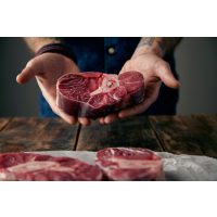 Fleisch-Kochkurs in München - Fleisch in der Hand