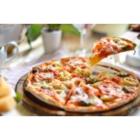 Weinverkostung mit Pizza in München – Pizza mit Meeresfrüchten