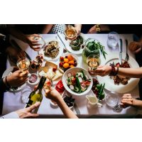 Weinprobe München: mit italienischen Antipasti