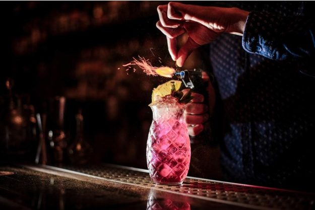 Cocktailkurs Würzburg – effektvoller moderner Cocktail