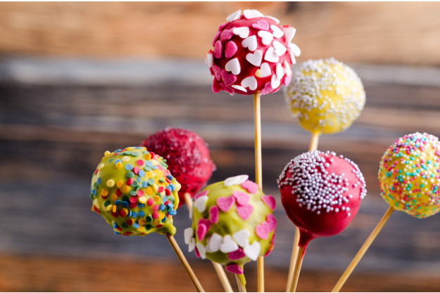 Cakepop-Kurs Düsseldorf - gelbe und pinke Cakepops