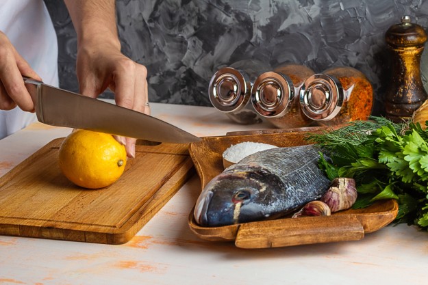 Fisch-Kochkurs Leipzig – Fisch, Meeresfrüchte und Wein