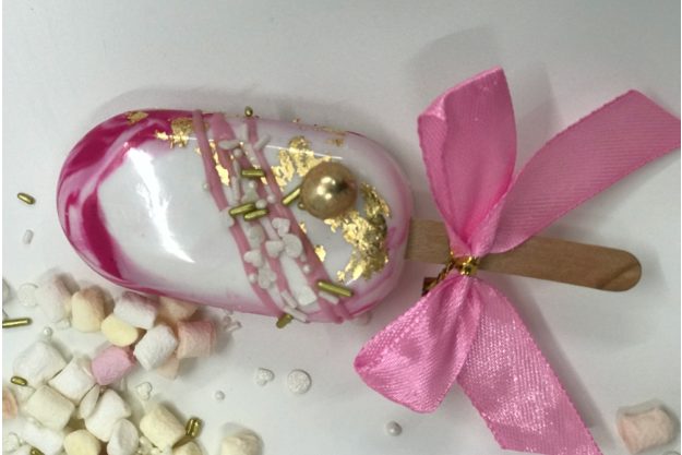 Backkurs Berlin – Cakesicles mit Marshmellows