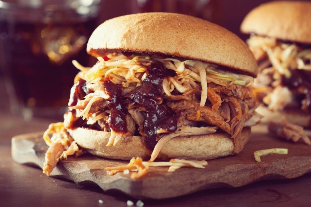 Burger-Kochkurs Wuppertal – Pulled-Pork-Burger mit Cole Slaw