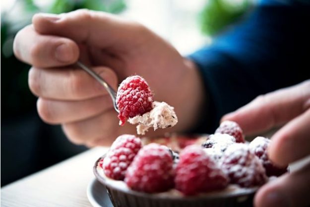 Der krönende Abschluss – Schokoladentörtchen mit Himbeeren