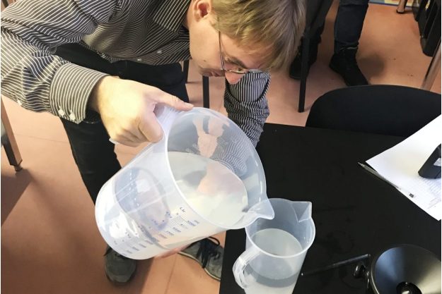 Gin selber machen Berlin – Abwiegen