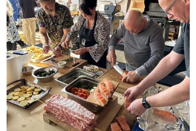 Grillkurs in Bonn - gemeinsam vorbereiten