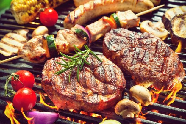 Grillkurs Neumünster – Grillgut auf dem Rost