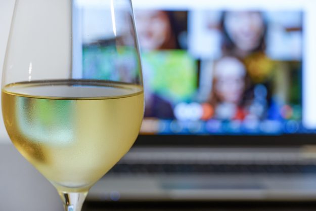 Kochkurs Online –  Riesling trinken
