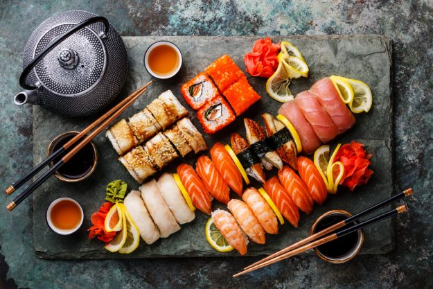 Sushi-Kurs Berlin – Sushi Platte mit Tee