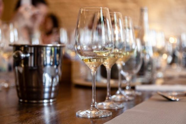 Weinprobe Siebeldingen Gläser