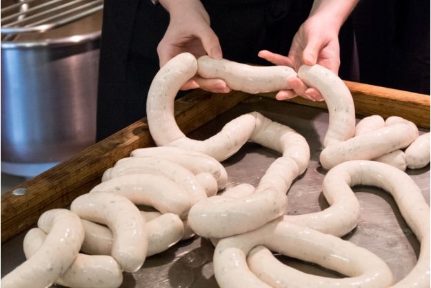 Wurst-Kurs bei Herrmannsdorfer München (Glonn) – selber wursten