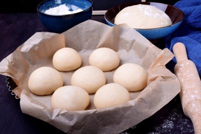 Kochkurs Online Dampfnudel-Kochkurs mit Weinprobe@Home für 2