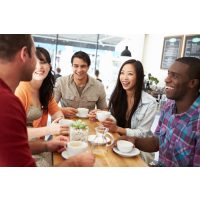 Betriebsausflug Stuttgart mit kulinarischer Stadtführung - Kollegen trinken Kaffee