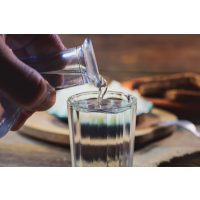 Gin-Tasting Frankfurt – Gin einschenken