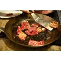 Kochkurs bei Herrmannsdorfer Glonn – Fleisch in Pfanne