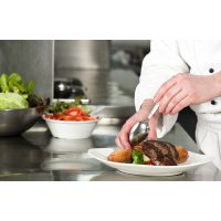 Männer-Kochkurs Dresden – Gericht anrichten