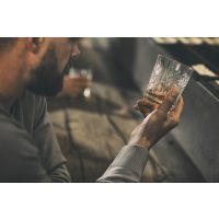 Rum-Tasting Frankfurt – prüfender Blick