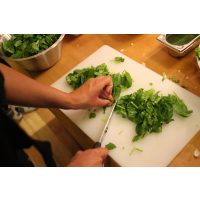 Teambuilding Kochkurs Köln Gewürze hacken