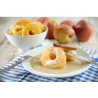 Weihnachtsfeier Mannheim - Apfelringe ausgebacken mit Vanilelsauce