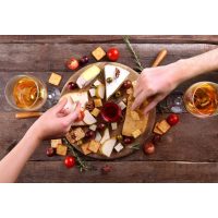 Wein- und Käse-Tasting Berlin – bitte zugreifen!