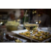 Weinprobe Berlin – Weisswein und Buffet