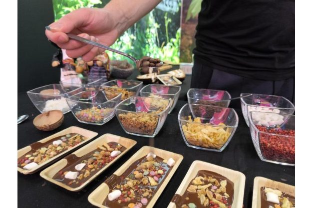 Schokoladen-Workshop Düsseldorf – natürliche Zutaten für die Deko