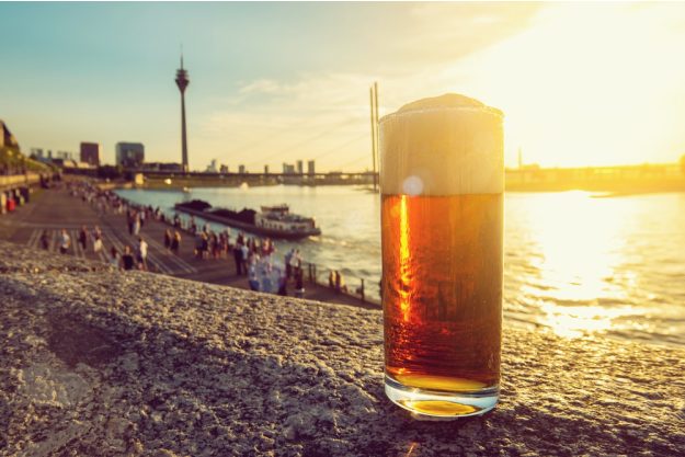 Kulinarische Stadtführung Düsseldorf – Altbier am Rhein