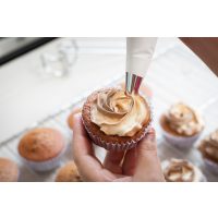 Cupcake-Backkurs Düsseldorf – Creme auftragen