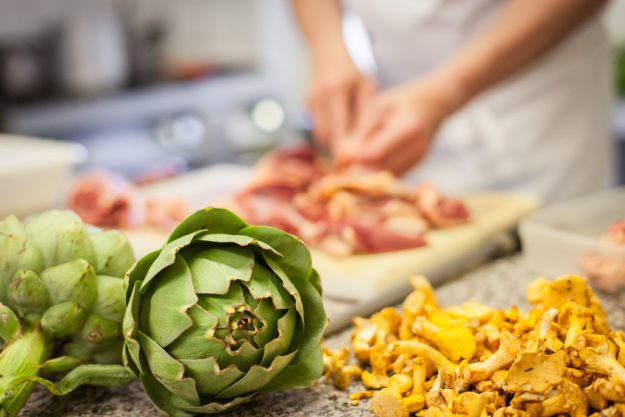 Teambuilding-Kochkurs Nürnberg - Artischocken und Fleisch